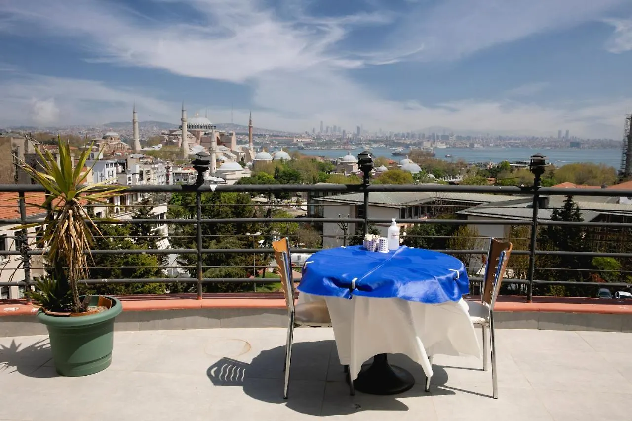 Hali Hotel Istanboel